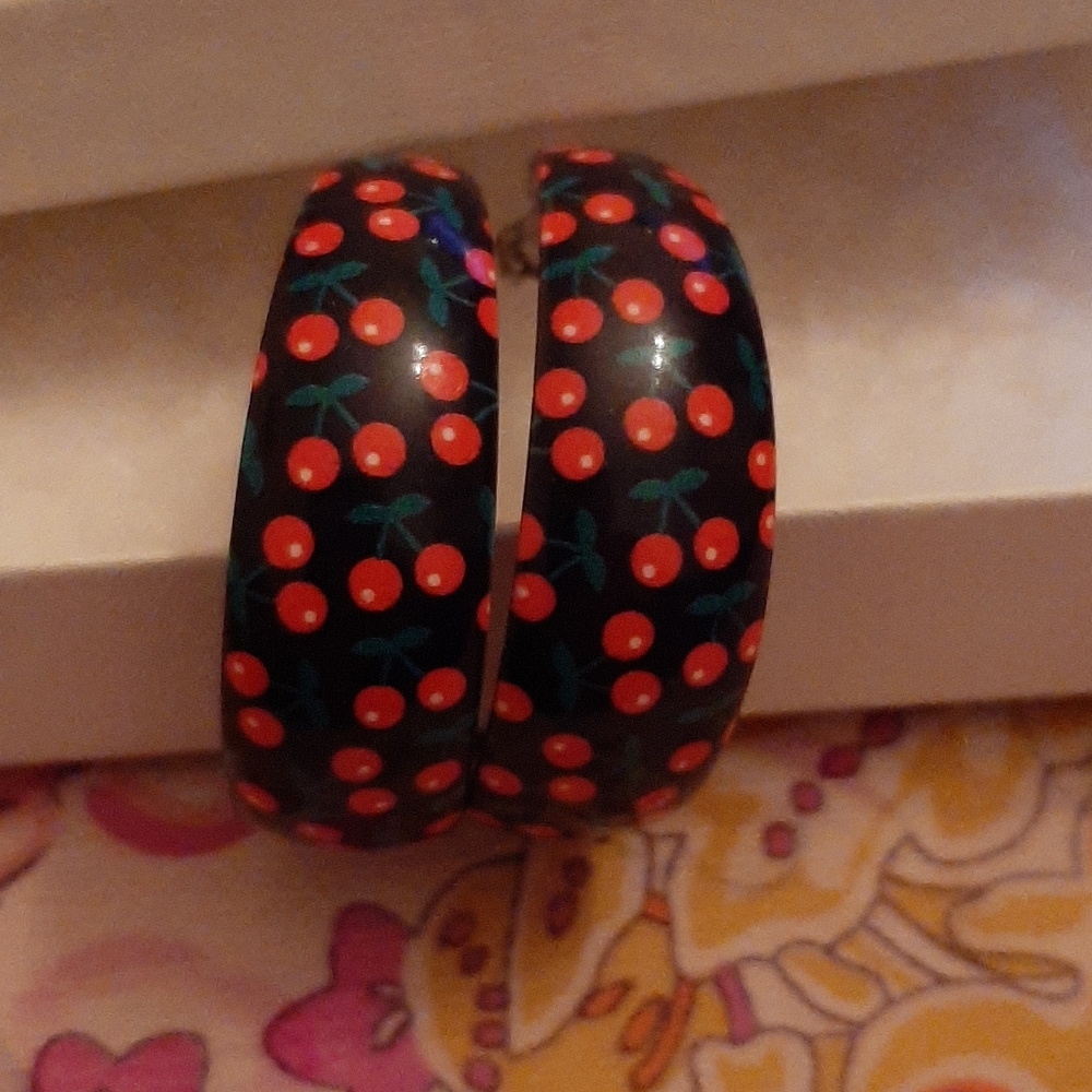 Cherry earrings bundle - Picture 2 of 3
